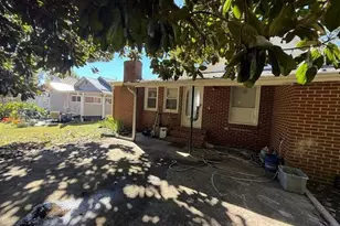 713 Montgomery St, Reidsville, NC 27320 - Photo 23