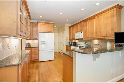 6 Jacobs Way, Greensboro, NC 27455 - Photo 7