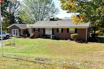 11797 Nc Highway 268, Elkin, NC 28621 - Photo 5