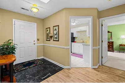 47 Mansfield Circle, Greensboro, NC 27455 - Photo 5