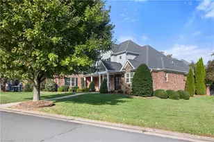 5611 Goldenberry Ct, Winston-Salem, NC 27106 - Photo 3
