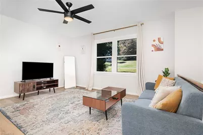 821 Prince Edward Road, Kernersville, NC 27284 - Photo 5