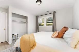 821 Prince Edward Rd, Kernersville, NC 27284 - Photo 13