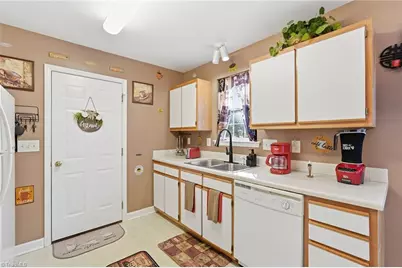 3772 Cheshire Place Court, Winston-Salem, NC 27106 - Photo 11