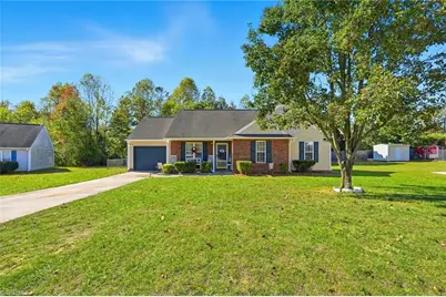 3772 Cheshire Place Court, Winston-Salem, NC 27106 - Photo 3