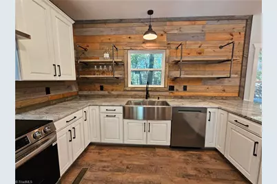 1228 Powder Horn Mountain Road, Deep Gap, NC 28618 - Photo 13