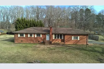 19 Colonial Drive, Lexington, NC 27292 - Photo 1