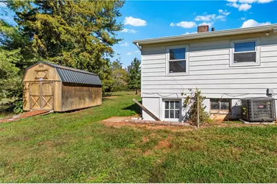 2878 Amber Lane NE, Walkertown, NC 27105 - Photo 19