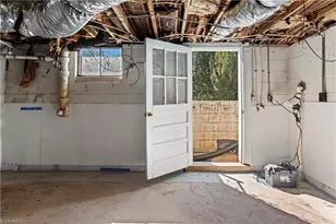 2878 Amber Ln NE, Walkertown, NC 27105 - Photo 21