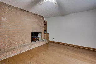 4142 Sadie Rd, Seagrove, NC 27341 - Photo 7