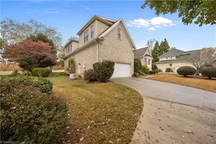 805 Haddington Ct, Whitsett, NC 27377 - Photo 23
