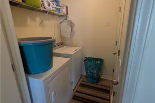 4705 Pennoak Ln, Greensboro, NC 27407 - Photo 15