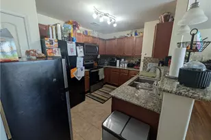 4705 Pennoak Ln, Greensboro, NC 27407 - Photo 9