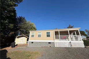 104 Hummingbird Cir, New London, NC 28127 - Photo 3