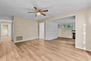 2523 Overbrook Dr, Greensboro, NC 27408 - Photo 9