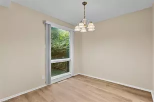 2523 Overbrook Dr, Greensboro, NC 27408 - Photo 11