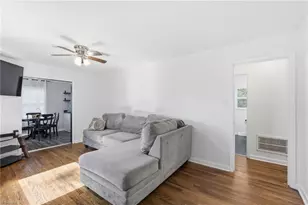 1907 Apex Pl, High Point, NC 27260 - Photo 5