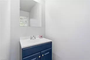 1907 Apex Pl, High Point, NC 27260 - Photo 21