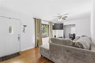 1907 Apex Pl, High Point, NC 27260 - Photo 7