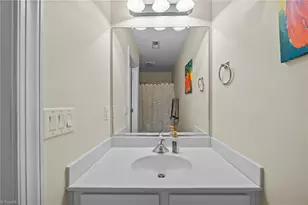 2926 Grove Park Dr, Burlington, NC 27215 - Photo 11