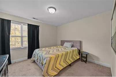 2926 Grove Park Drive, Burlington, NC 27215 - Photo 17