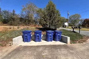 356 Tindall Dr, North Wilkesboro, NC 28659 - Photo 15