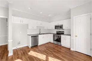 2018 Hearthwood Ct, Greensboro, NC 27407 - Photo 5