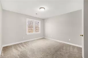 2018 Hearthwood Ct, Greensboro, NC 27407 - Photo 23