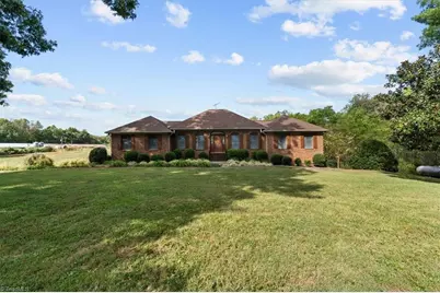 6464 Bonlee Bennett Road, Bear Creek, NC 27207 - Photo 3