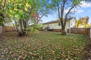 809 Daleview Pl, Greensboro, NC 27406 - Photo 31