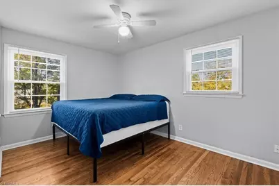 809 Daleview Place, Greensboro, NC 27406 - Photo 25