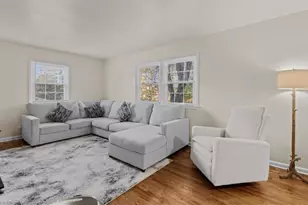 809 Daleview Pl, Greensboro, NC 27406 - Photo 17