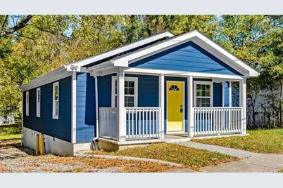 1423 E Commerce Avenue, High Point, NC 27260 - Photo 1