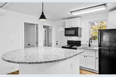 1423 E Commerce Avenue, High Point, NC 27260 - Photo 11