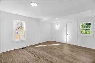 127 N Randolph Ave, Asheboro, NC 27203 - Photo 23