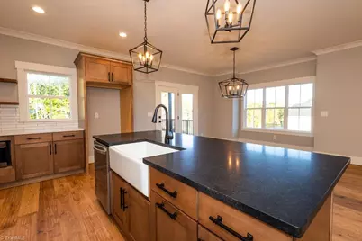 134 Mitchell Road, Reidsville, NC 27320 - Photo 15