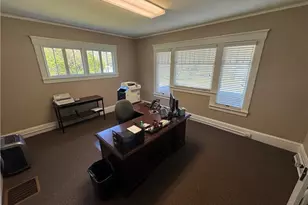 503 W Center St, Lexington, NC 27292 - Photo 5