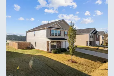 340 Ovada Avenue, Lexington, NC 27295 - Photo 3