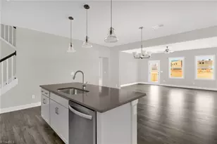 1465 Gunnison Ct, Kernersville, NC 27284 - Photo 13