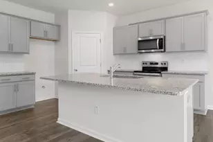 2715 Burgess Dr, Mebane, NC 27302 - Photo 11