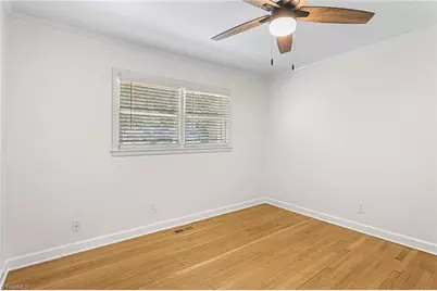 2511 Hickory Avenue, Burlington, NC 27215 - Photo 19