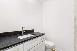 2511 Hickory Ave, Burlington, NC 27215 - Photo 17