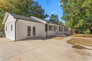 2511 Hickory Ave, Burlington, NC 27215 - Photo 29