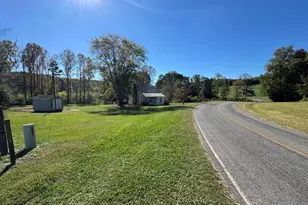 876 Rock Hill Church Rd, Ararat, NC 27007 - Photo 13