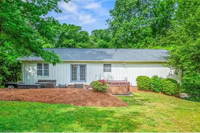 931 Nottingham Road, High Point, NC 27262 - Photo 35