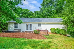 931 Nottingham Rd, High Point, NC 27262 - Photo 35