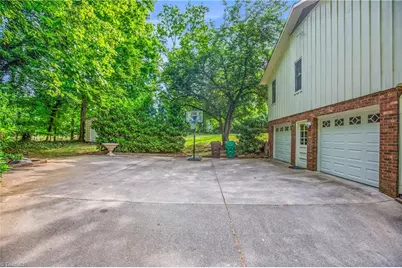 931 Nottingham Road, High Point, NC 27262 - Photo 33