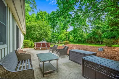 931 Nottingham Road, High Point, NC 27262 - Photo 37