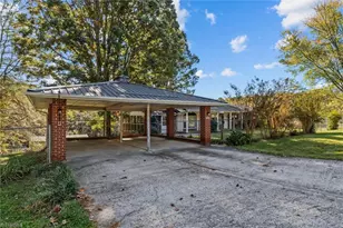 1507 Rogers Road, Mount Airy, NC 27030 - Photo 5