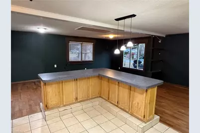 327 Weatherford Drive, King, NC 27021 - Photo 15